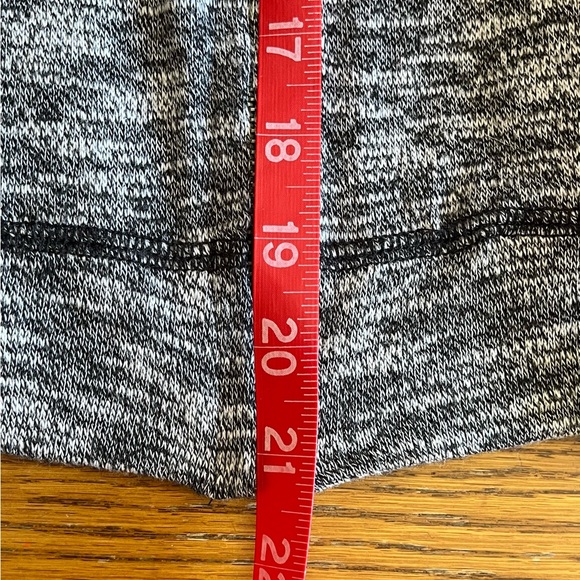 Women’s/juniors hooded zip-up sweater and T-shirt combo Size large NWOT not worn - Picture 14 of 16